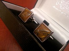 стильные английские запонки Тигровый глаз айрон, квадратные SQUARE CABOCHON TIGER IRON