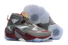Баскетбольные кроссовки Nike LeBron 13 Cork
