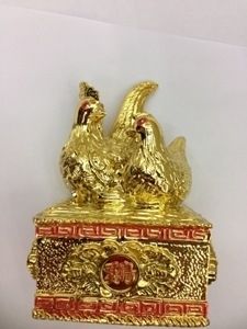 Петух+курица на сундуке (10см)