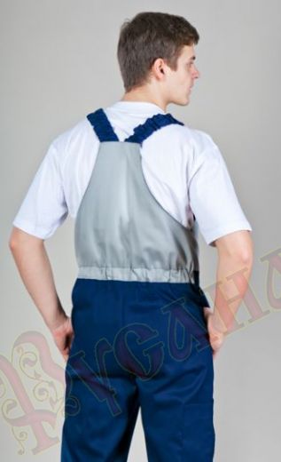 полукомбинезон вид сзади