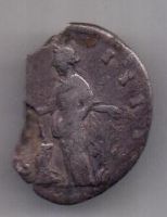 денарий Антоний Пий .Рим 138-161 г.г.