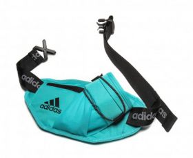 Сумка на пояс зеленая Adidas Running Bottle Waistbag AJ9911