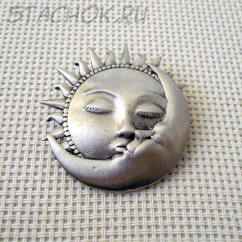 -33% Брошь "Поцелуй небесных светил" (JJ США)