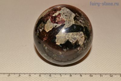 Дельхайелит с иризацией (61мм)