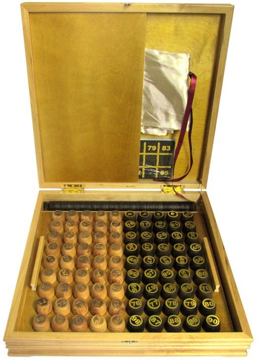 Русское лото "Бочкматы" в шкатулке из мореной березы 47*47 см (высота боченка 4 см)