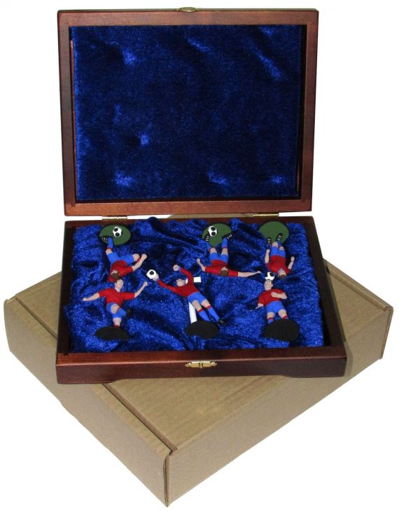 Набор миниатюр в деревянной шкатулке "ФУТБОЛ" 6 фигур (красно-синяя форма)