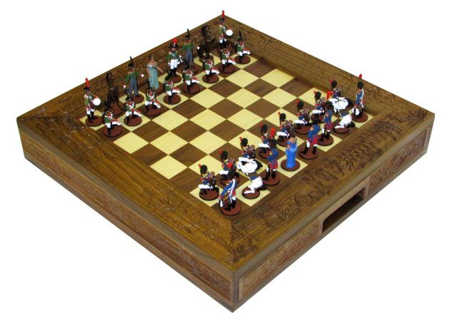 Шахматы исторические эксклюзивные "Бородино" с фигурами из олова покрашенными в полу коллекционном качестве