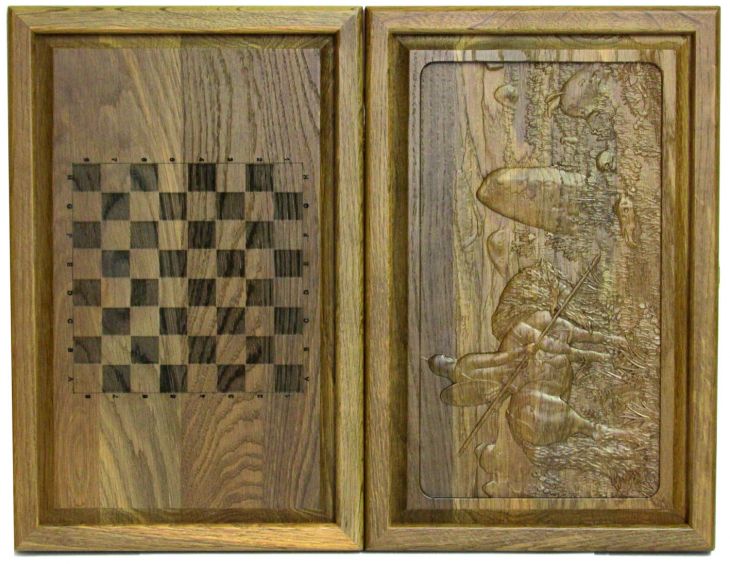 Резные объемные нарды+шашки дорожного размера из массива мореного дуба "Витязь на распутье"