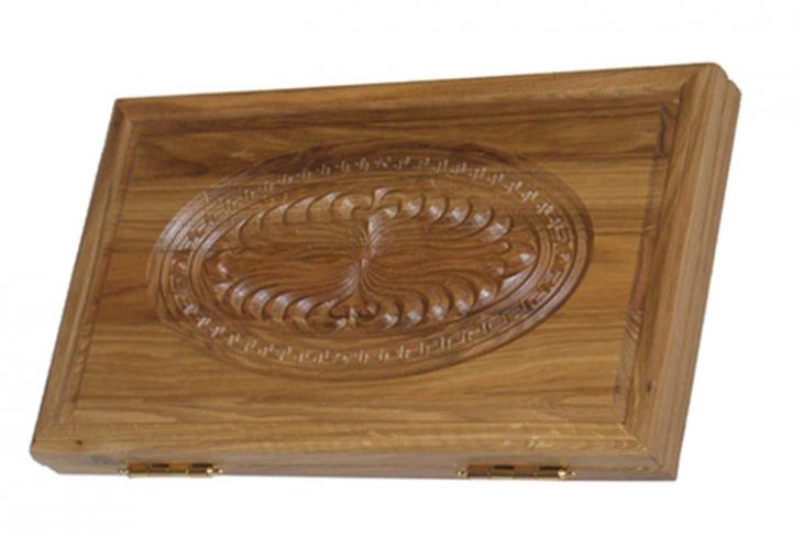 Резные дорожные нарды из массива натурального дуба без ложемента