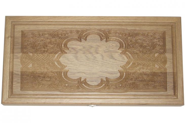 Резные нарды из массива натурального дуба