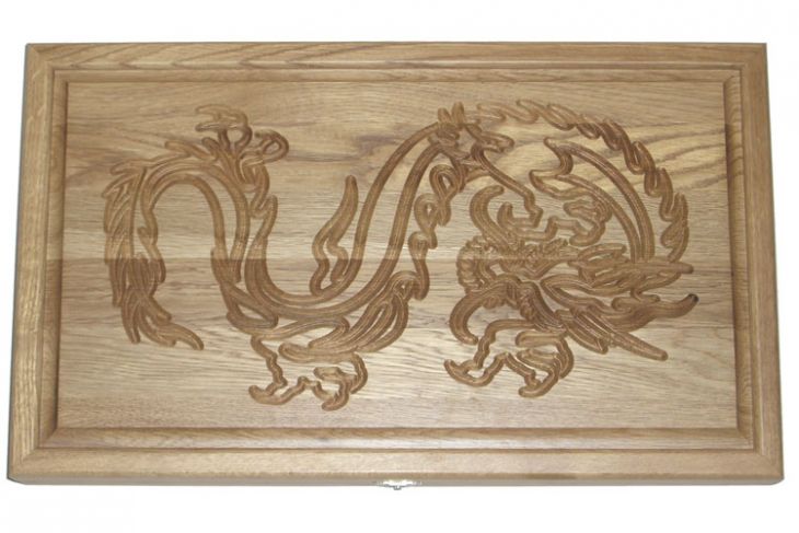 Резные нарды из массива натурального дуба "Дракон" с ложементом