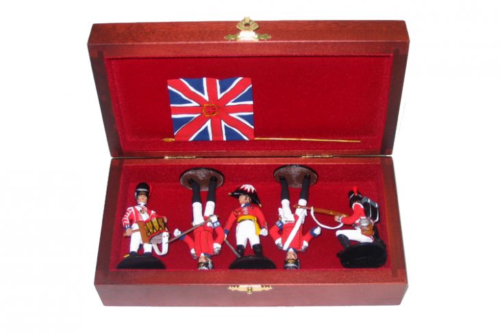 Набор миниатюр в деревянной шкатулке "Англичане при Ватерлоо" (5 фигур)