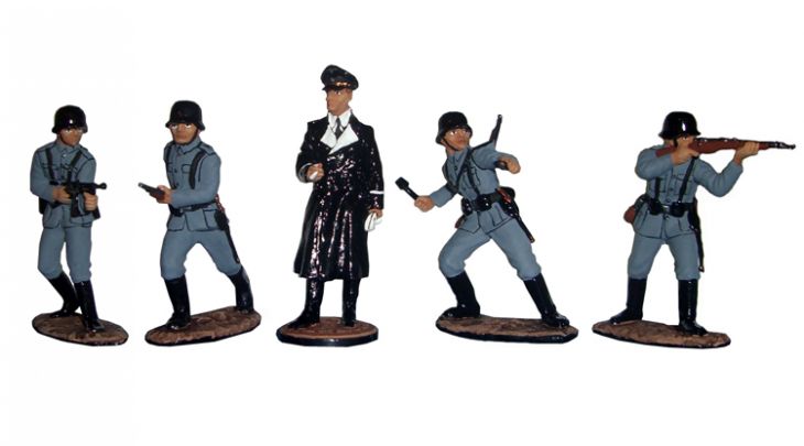 Набор миниатюр в деревянной шкатулке "Немецкая пехота II мировая война" (5 фигур)