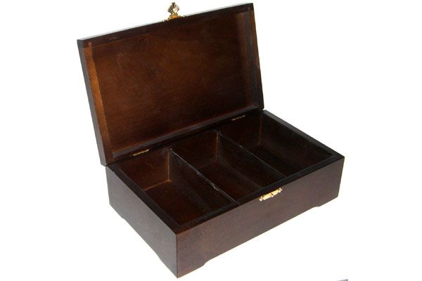 Шкатулка для чая с тремя отделениями