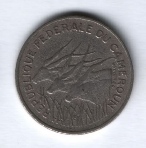 100 франков 1971 г. Камерун