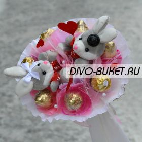 Букет из игрушек и конфет №688- 2К "Горячее сердце"