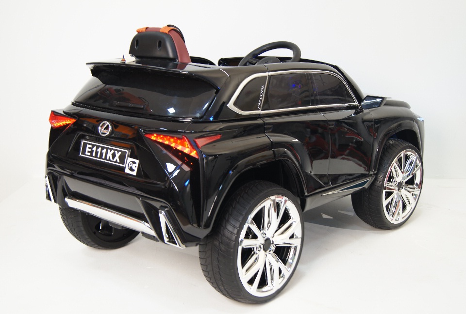 181.Lexus black