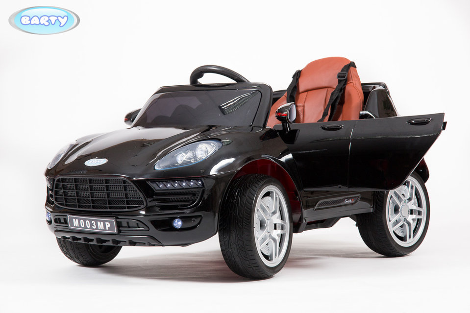 234.Porsche Macan black
