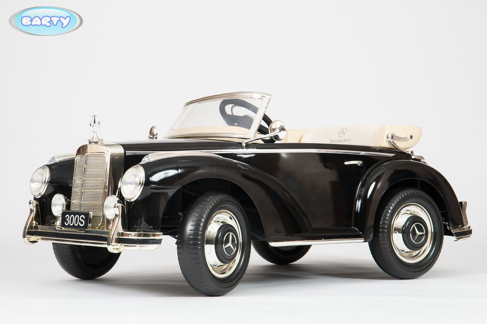 4018. Детский электромобиль Mercedes-Benz 300S black
