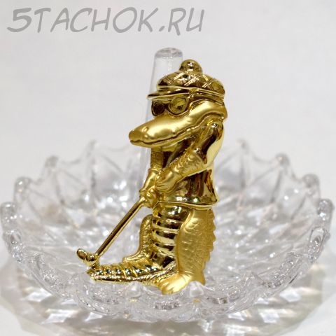 Брошь "Крокодил играет в гольф" цвет золота (Danecraft США)