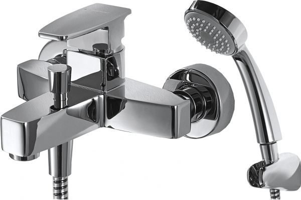 Смеситель для ванны и душа BRAVAT RIFFLE F672106C-B