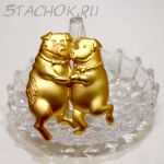 Брошь "Хрюшки в танце" (США)