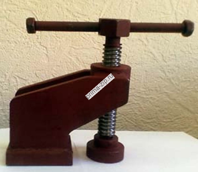 Струбцина винтовая СТВ-1 для правки труб