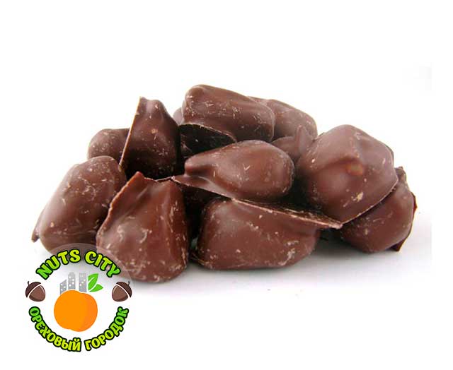 Чернослив в шоколаде с грецким орехом