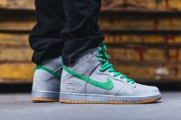 NIKE SB DUNK HIGH "GRAY BOX" METALLIC SILVER