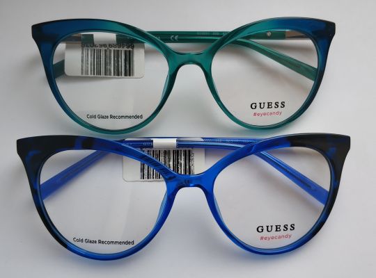 GUESS GU3031