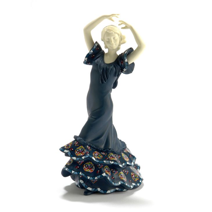 Коллекционная статуэтка из испанской коллекции -  763438 Sevillana