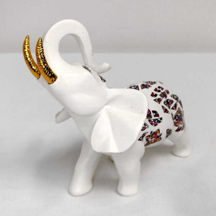Коллекционная статуэтка из испанской коллекции -  763010 Слон Белый