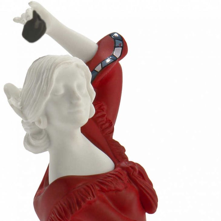 Коллекционная статуэтка из испанской коллекции -  763617 Севильяна