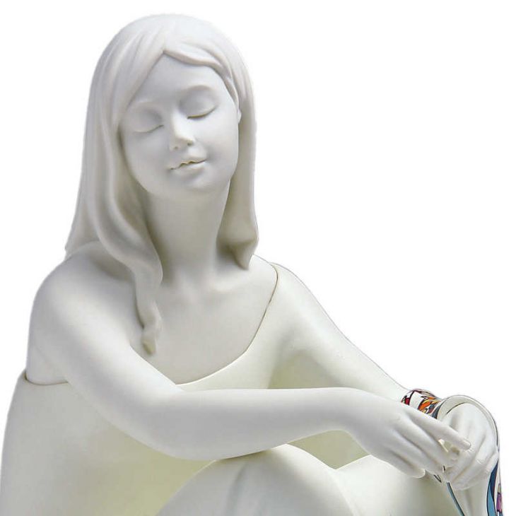 Коллекционная статуэтка из испанской коллекции -  765013 Descanso (Отдыхающая)