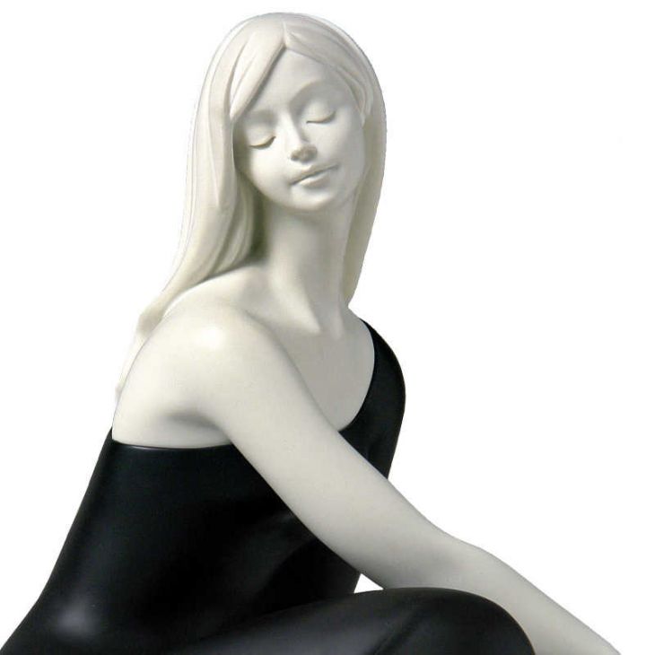 Коллекционная статуэтка из испанской коллекции -  765060 Calm (Отдых)