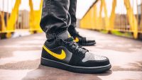 AIR JORDAN 1 LOW  Black Yellow