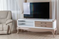 Тумба под телевизор в современном стиле