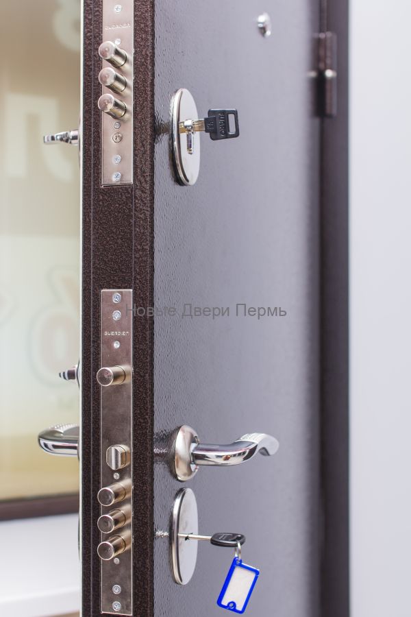 "МОНОЛИТ ТЕПЛО МИРРОР" Млечный дуб  уличная дверь с терморазрывом в Перми