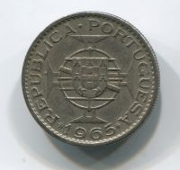 2,5 эскудо 1965 года Португальский Мозамбик