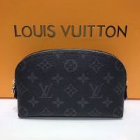 Косметичка Louis Vuitton