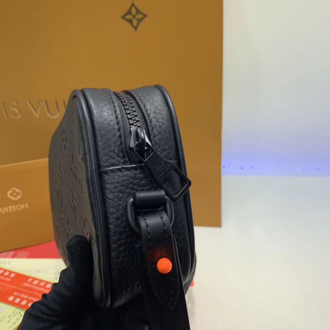 Сумка клатч Louis Vuitton