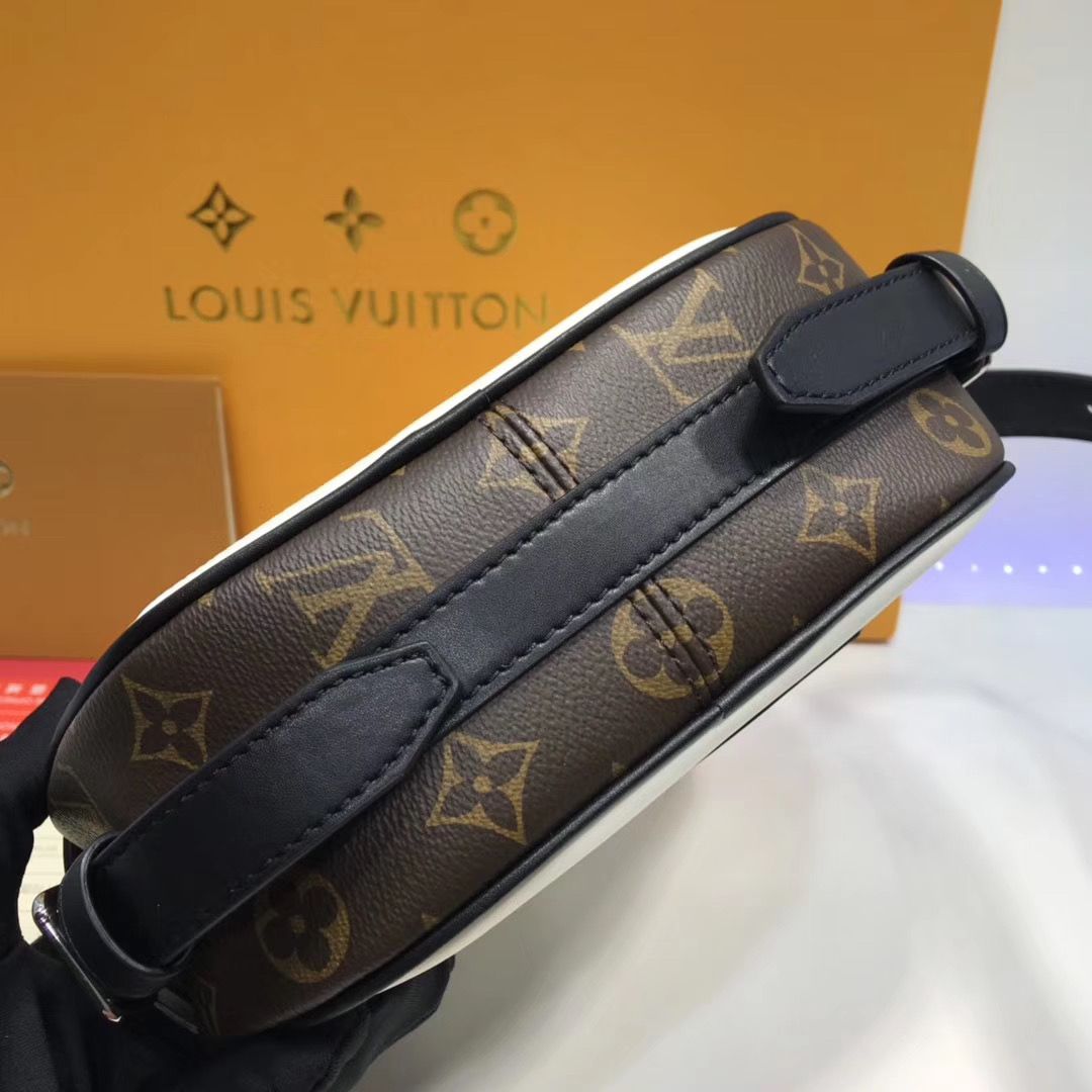 Клатч LV Boite Chapeau Souple