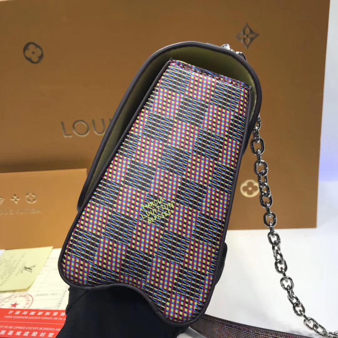 Сумка LV TWIST MM