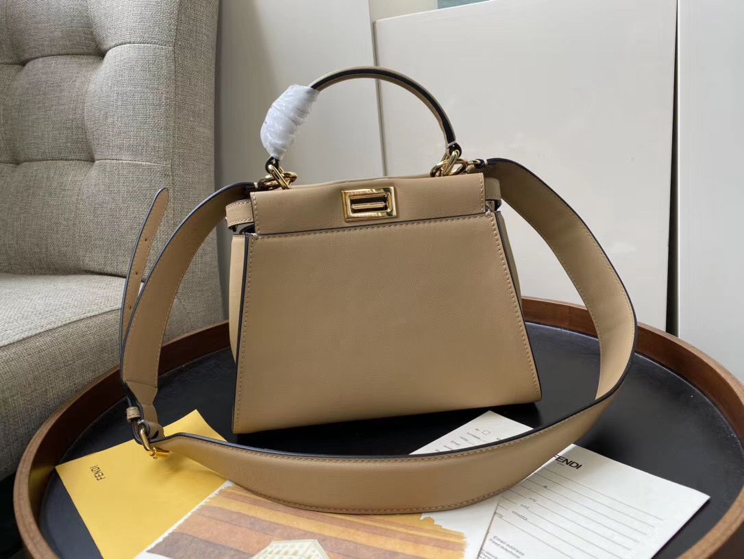 Fendi Peek-a-boo 23 cm