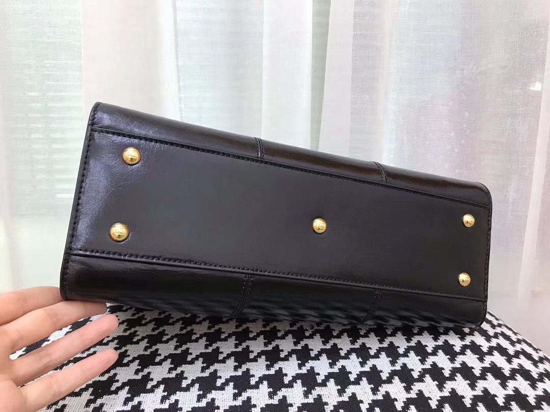 Сумка FENDI Peek-a-boo 33 cm
