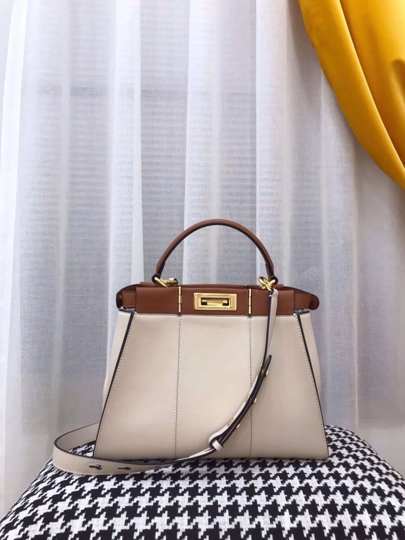 Сумка FENDI Peek-a-boo 33 cm