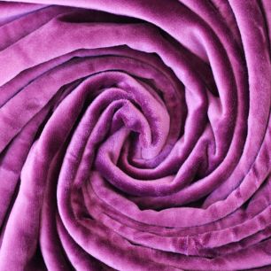 Велюр цвет Черничный 45*40