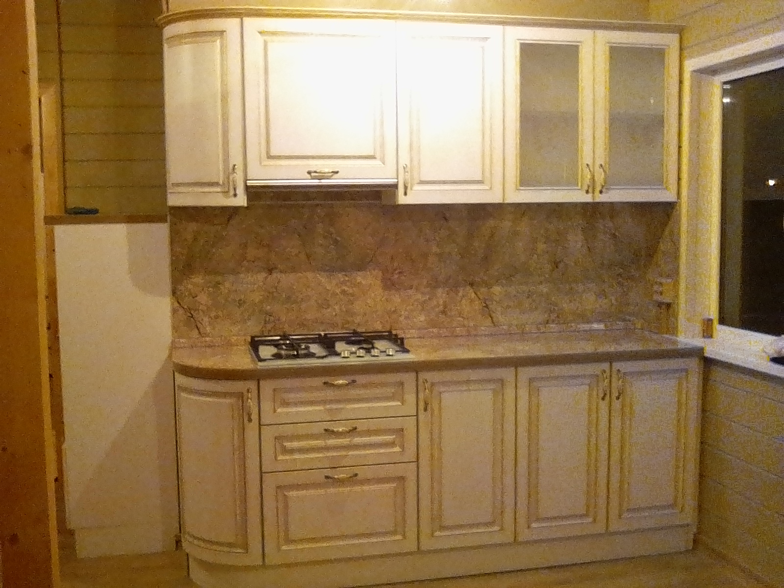 Кухонный гарнитур