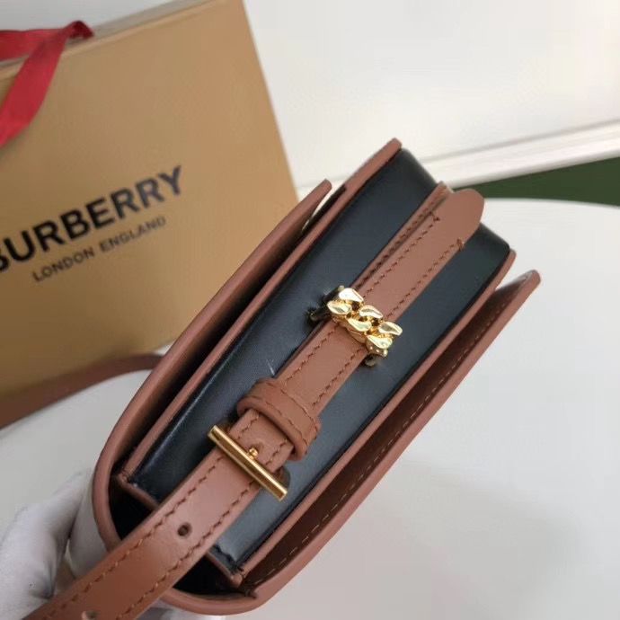 Сумка клатч Burberry Grace Bag