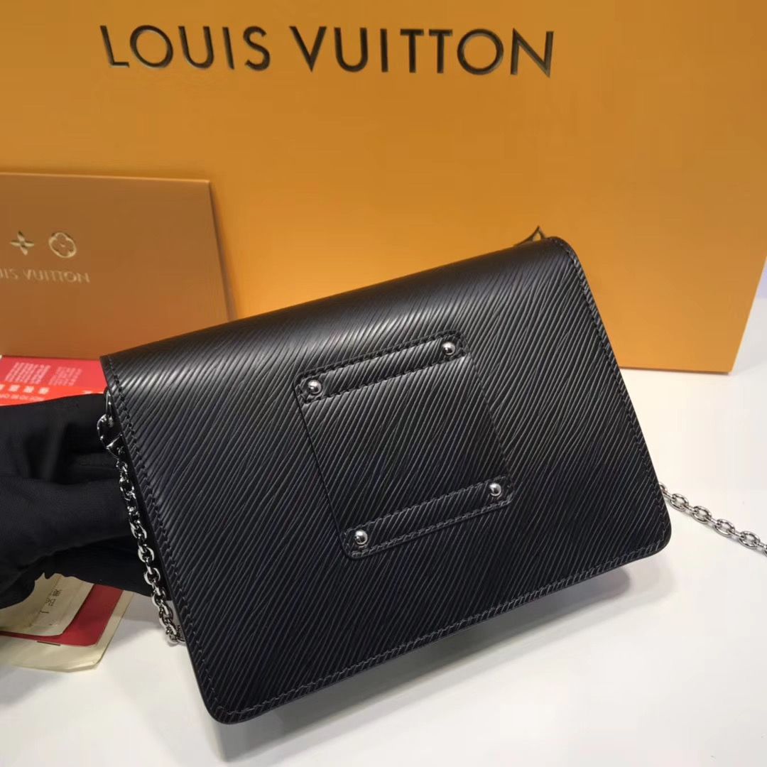 Клатч Louis Vuitton Twist Belt